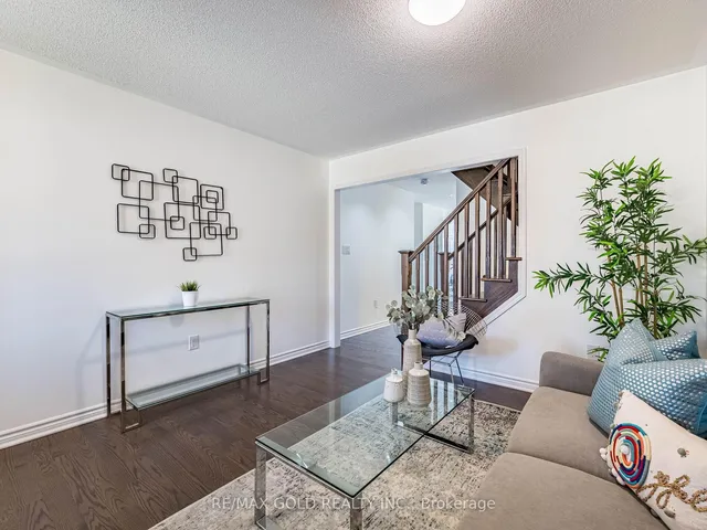 Additional image 8 of 104 Thornbush Blvd