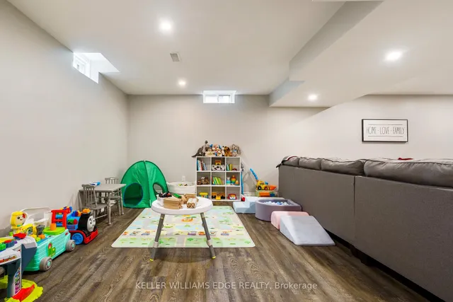 Additional image 36 of 40 Stoneglen Way