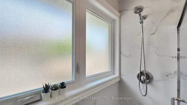 Additional image 26 of 1290 Kipling Ave