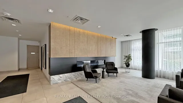 Additional image 8 of 180 Fairview Mall Dr Unit 1605