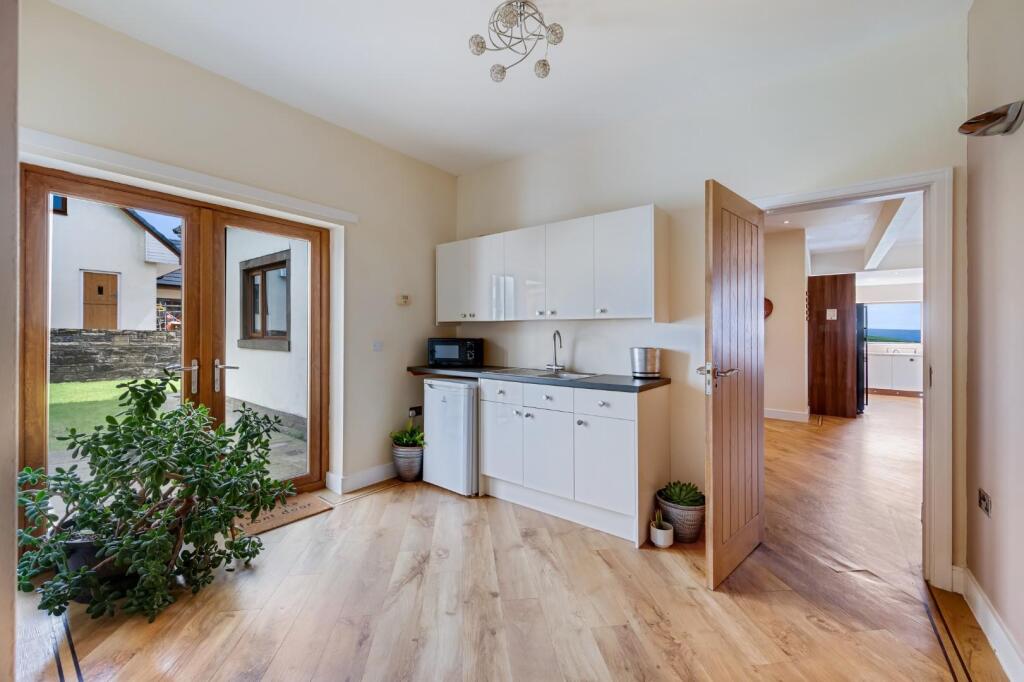 Additional image 33 of Halifax Road, Briercliffe, Burnley