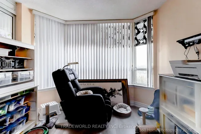 Additional image 21 of 330 Alton Towers Circ Unit 1112