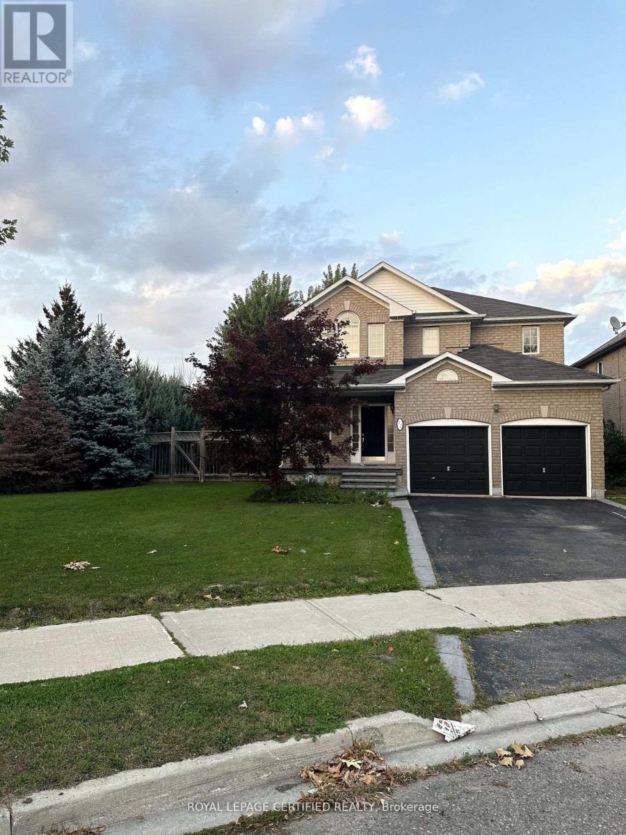 32 FALLSTAR CRESCENT|Brampton (Fletcher's Meadow), Ontario L7A2J6