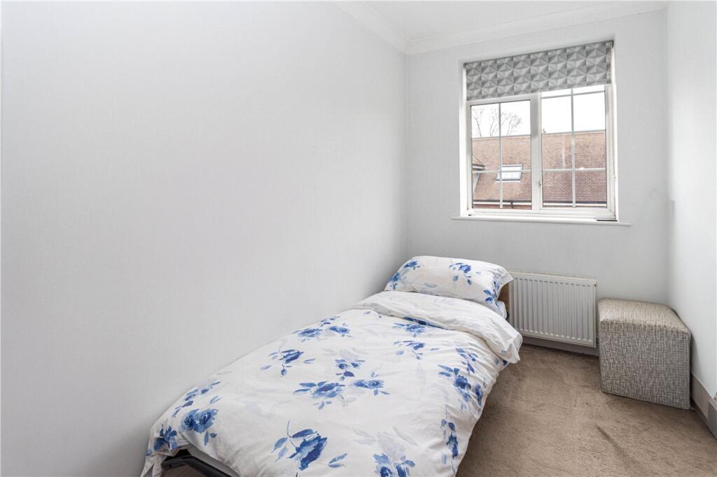 Additional image 12 of High Street, Harpenden, AL5