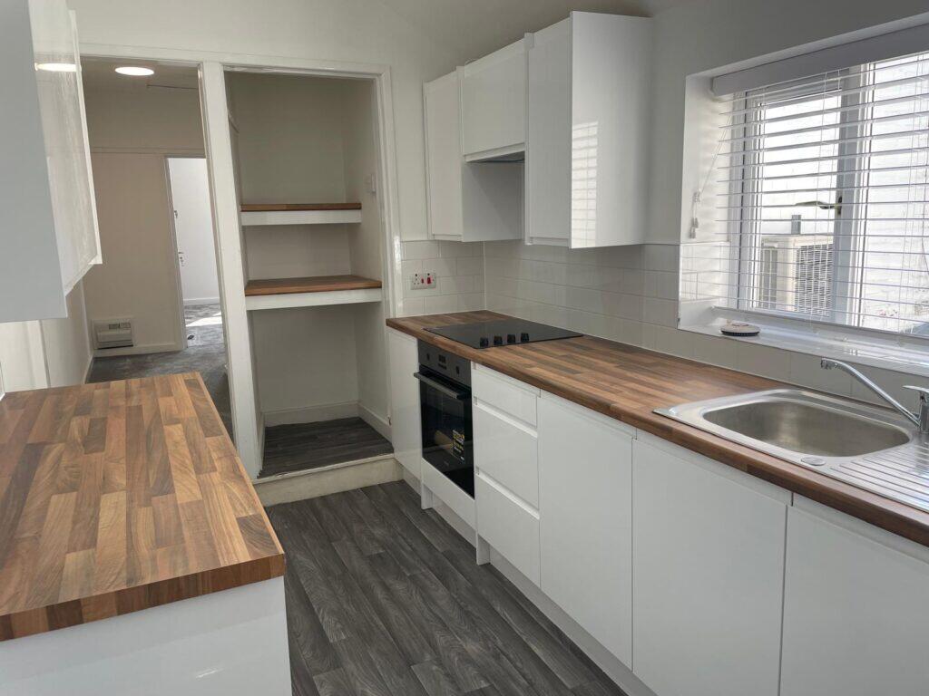 Additional image 3 of Room above Pershore Road, Stirchley, Birmingham B30 2JL