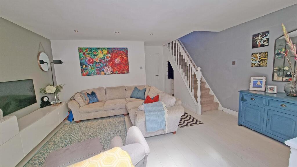 Additional image 5 of Windrush Road, Hollywood