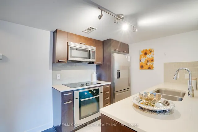 Additional image 13 of 295 Adelaide St Unit 824
