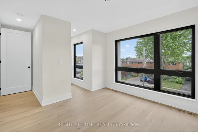 Additional image 40 of 15A ROSEMEADE Ave