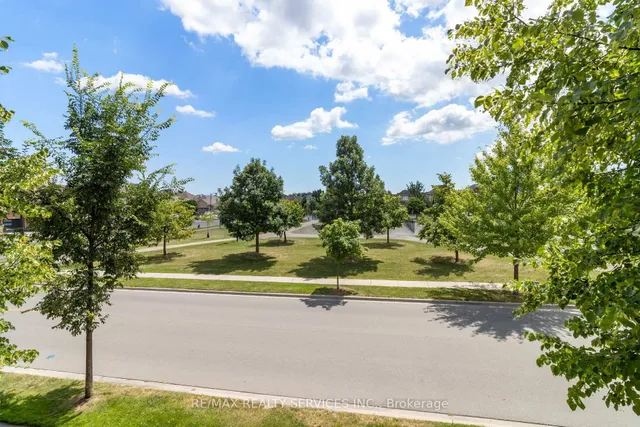 Additional image 20 of 1390 Main St Unit 205