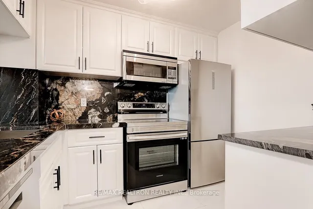 Additional image 9 of 3050 Ellesmere Rd Unit 1216