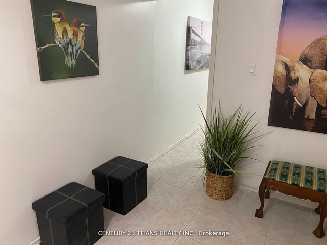 Additional image 9 of 4064 Lawrence Ave Unit 210