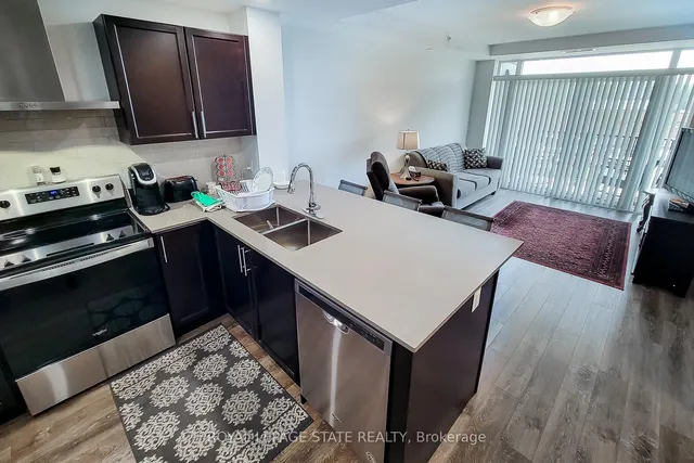 Additional image 23 of 1 Redfern Ave Unit 313