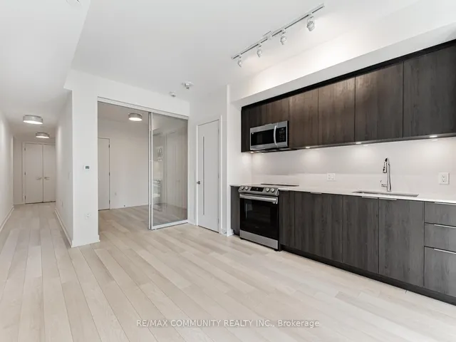 Additional image 15 of 357 King St Unit 3506