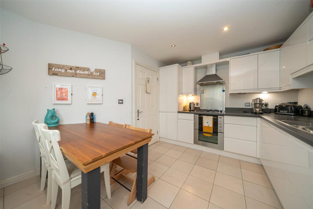 Additional image 5 of Waveney Road, Harpenden, AL5