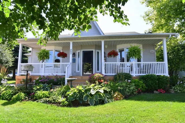 Additional image 2 of 241 SILVERBIRCH Blvd