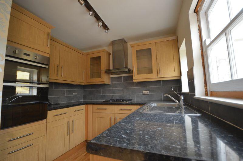 Additional image 12 of 59 Percy Road, Yeovil