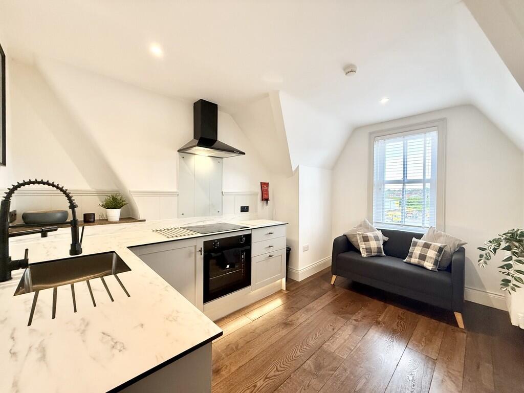 Additional image 4 of Hendford Hill