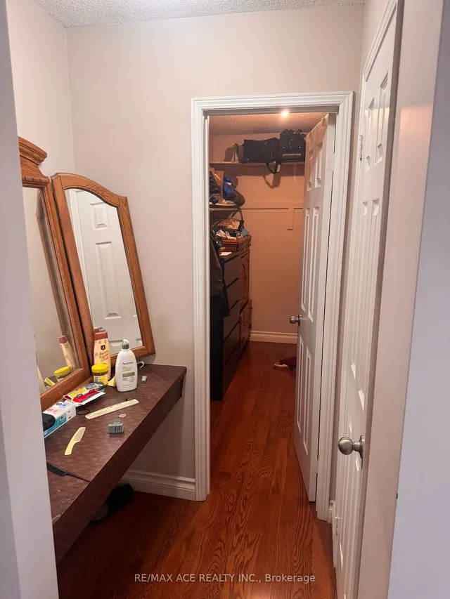 Additional image 12 of 26 Brownridge Crt