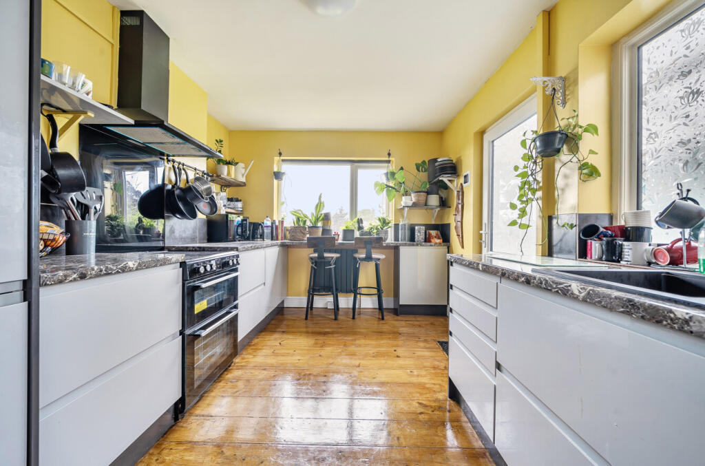 Additional image 15 of Street Road, Glastonbury, BA6