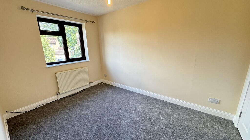 Additional image 8 of Hampshire Gardens, Westbury