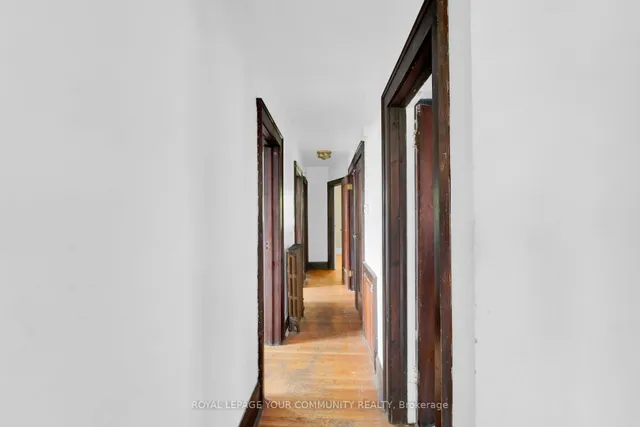 Additional image 28 of 8 Snowdon Ave