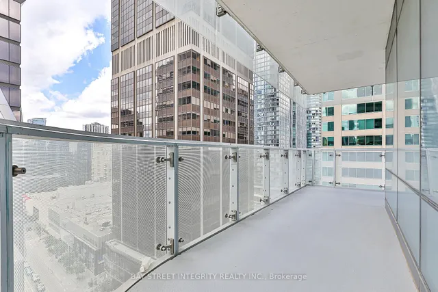Additional image 18 of 1 Bloor St Unit 1110