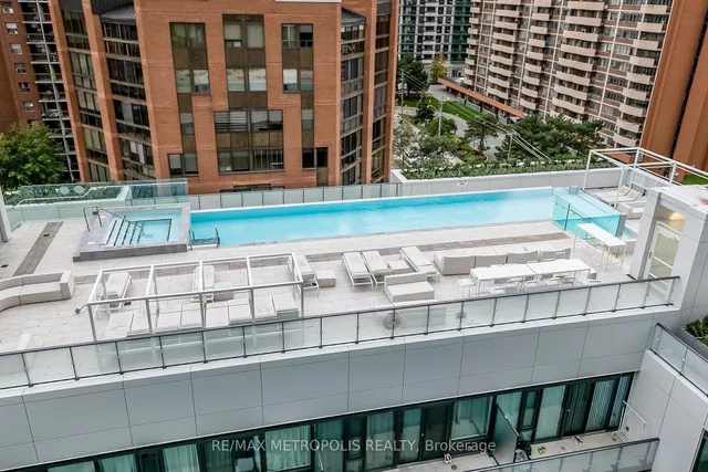 Additional image 15 of 161 Roehampton Ave Unit 1805