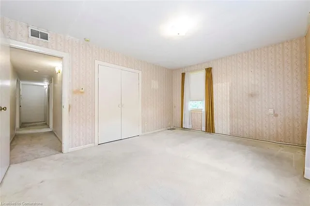 Additional image 29 of 18 Sullivan's Lane