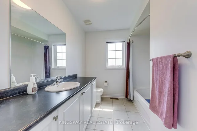 Additional image 40 of 423 Cedric Terr