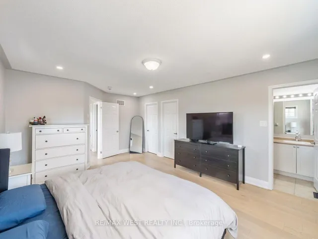 Additional image 28 of 60 Utopia Way