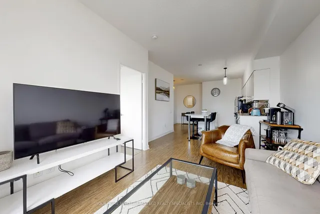 Additional image 9 of 33 Singer Crt Unit 1907