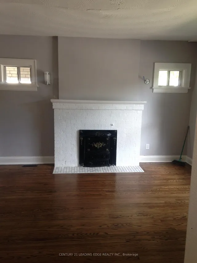 Additional image 11 of 360A Lawrence Ave