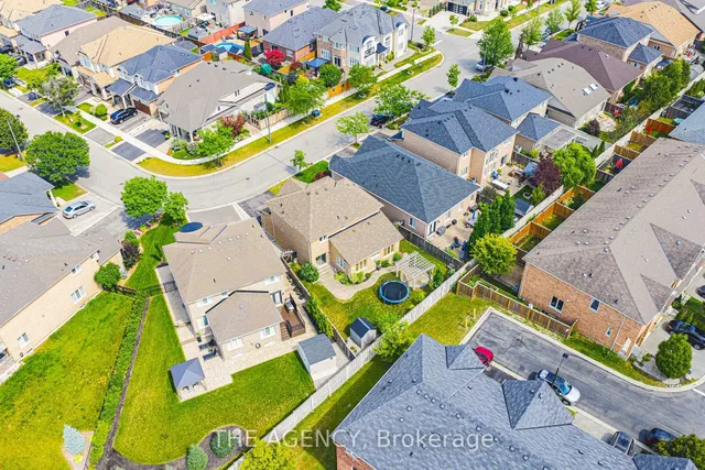 Additional image 45 of 636 Serafini Cres