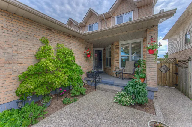 Additional image 3 of 157 Twin Cres