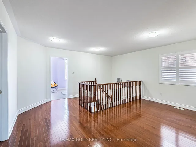 Additional image 31 of 36 Treegrove Cres