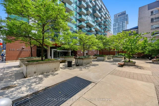 Additional image 3 of 218 King St Unit 407