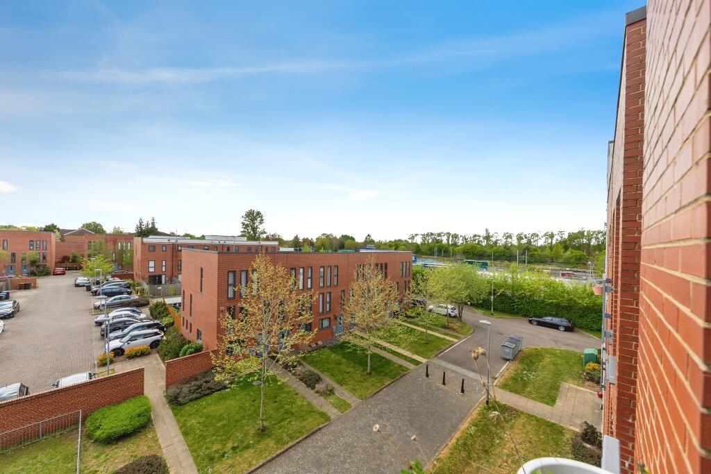 Additional image 10 of Otto Road, Welwyn Garden City