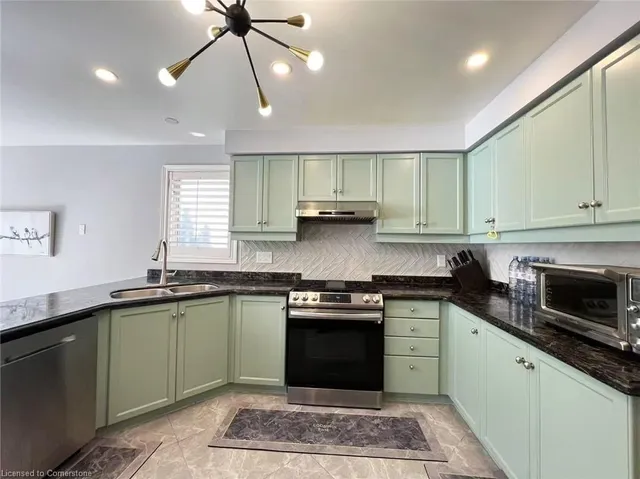 Additional image 9 of 7 Tandem Crt