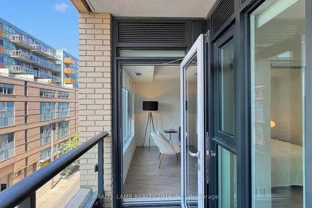 Additional image 18 of 543 Richmond St Unit 545