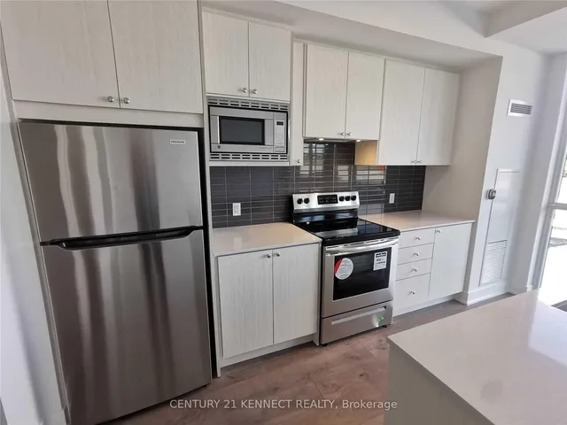 Additional image 10 of 60 George Butchart Dr Unit TH 3