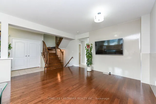 Additional image 10 of 210 Castle Oaks Crossing