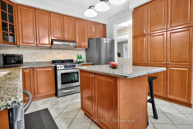 Additional image 11 of 7 Messina Ave