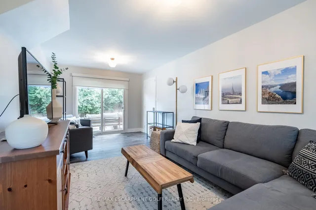 Additional image 8 of 324 Parkside Dr