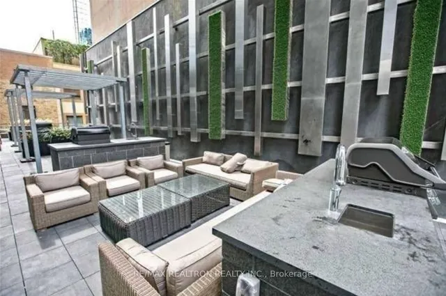 Additional image 17 of 15 Grenville St Unit 410