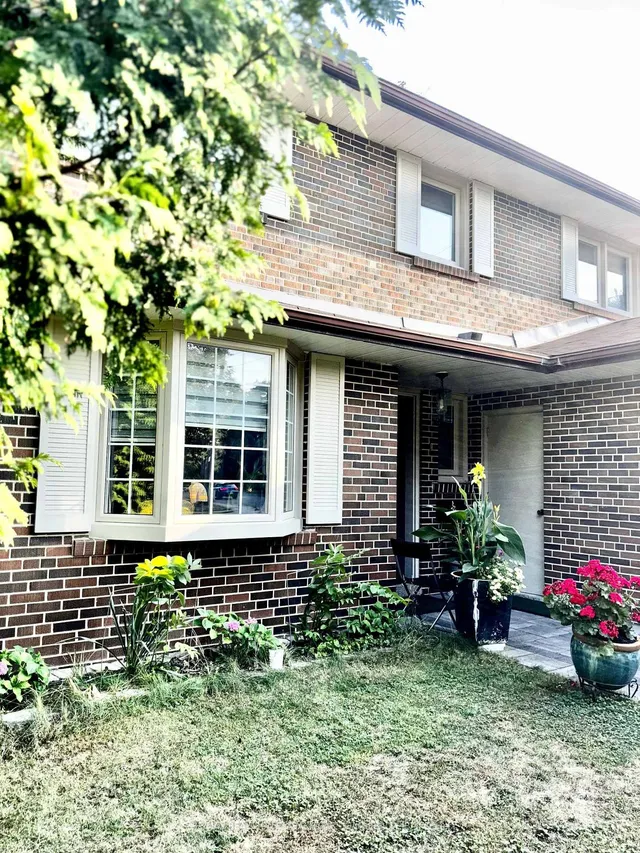 Additional image 3 of 1 Donmac Dr