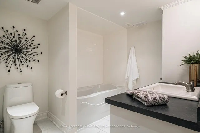 Additional image 33 of 4360 Millcroft Park Dr Unit 11