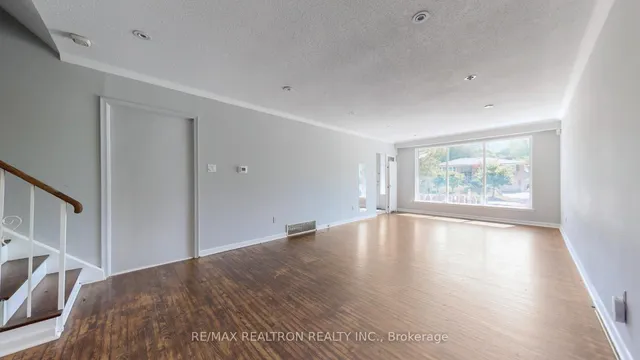 Additional image 5 of 16 Flavian Cres