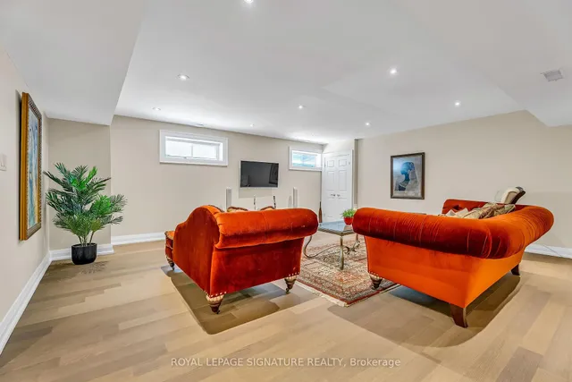 Additional image 38 of 27 Caronport Cres