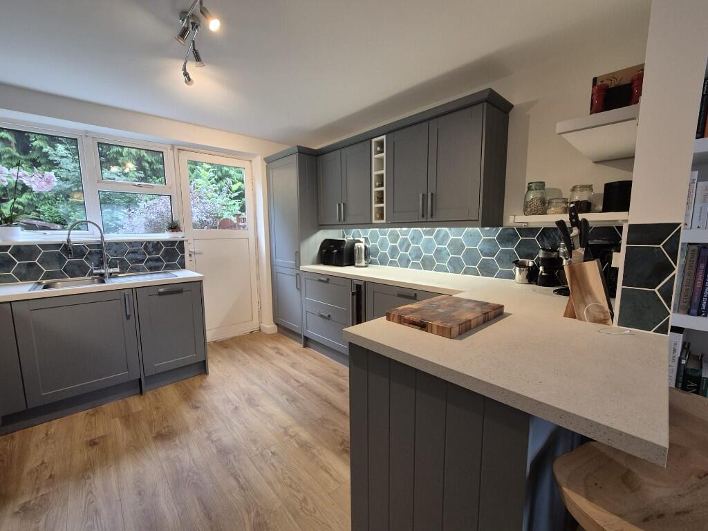 Additional image 3 of Charmouth Court, St. Albans, Hertfordshire, AL1