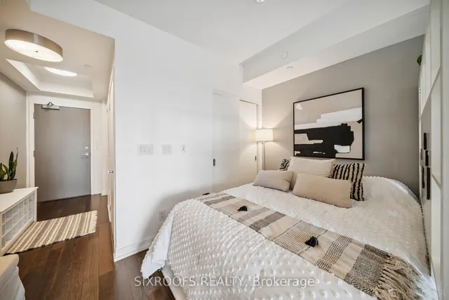 Additional image 3 of 21 Widmer St Unit 3903